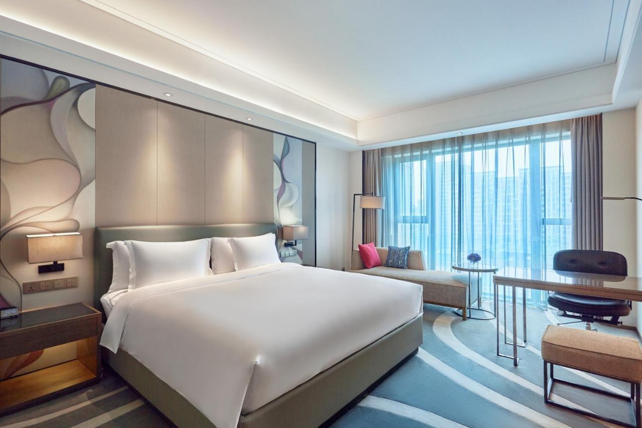 Crowne Plaza Hangzhou Qiantang - The Subway Can Reach The West Lake Scenic Area As Well As The Airport And High-Speed Rail Station, Adjacent To Jinsha Lake And Longfor Paradise Walk Экстерьер фото