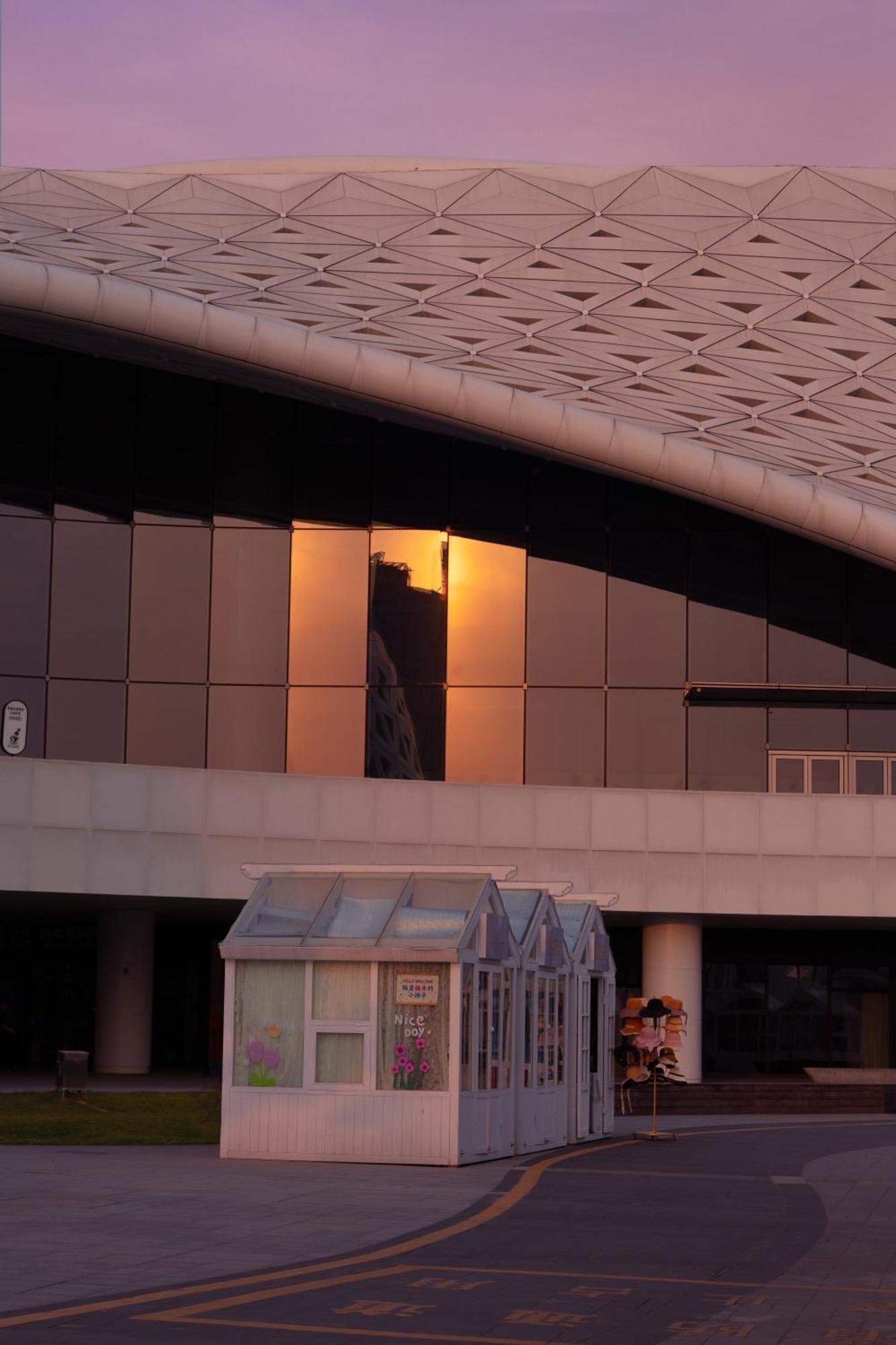 Crowne Plaza Hangzhou Qiantang - The Subway Can Reach The West Lake Scenic Area As Well As The Airport And High-Speed Rail Station, Adjacent To Jinsha Lake And Longfor Paradise Walk Экстерьер фото